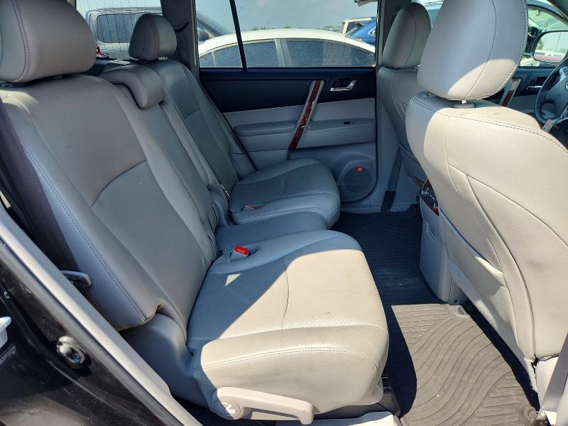 Photo 10 from auction – 2012 TOYOTA HIGHLANDER with VIN 5TDDK3EH7CS139104