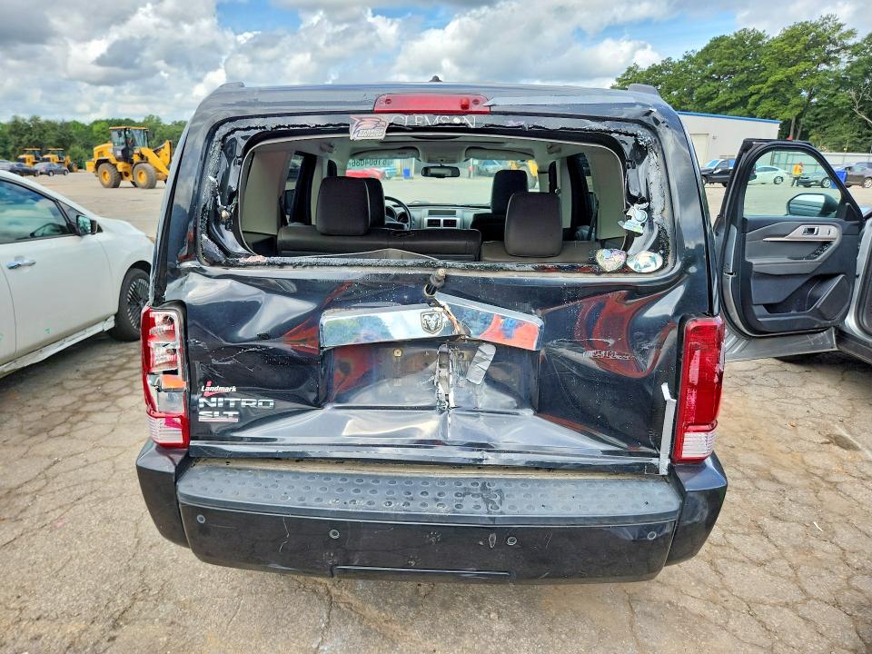 Photo 6 from auction – 2008 DODGE NITRO with VIN 1D8GT58K78W219105