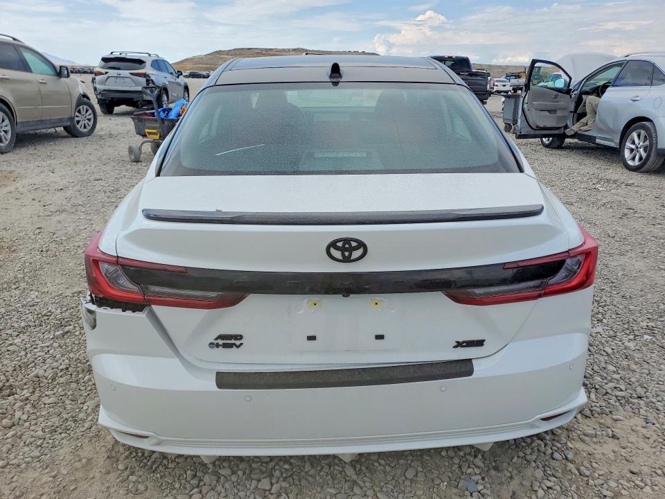 Photo 6 from auction – 2026 TOYOTA CAMRY with VIN 4T1DBADK7TU057771