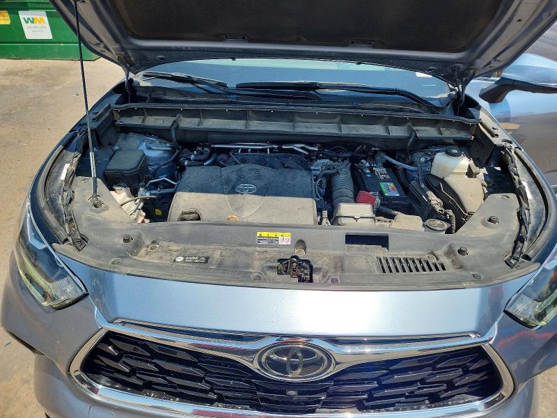 Photo 12 from auction – 2021 TOYOTA HIGHLANDER with VIN 5TDFZRBHXMS073872