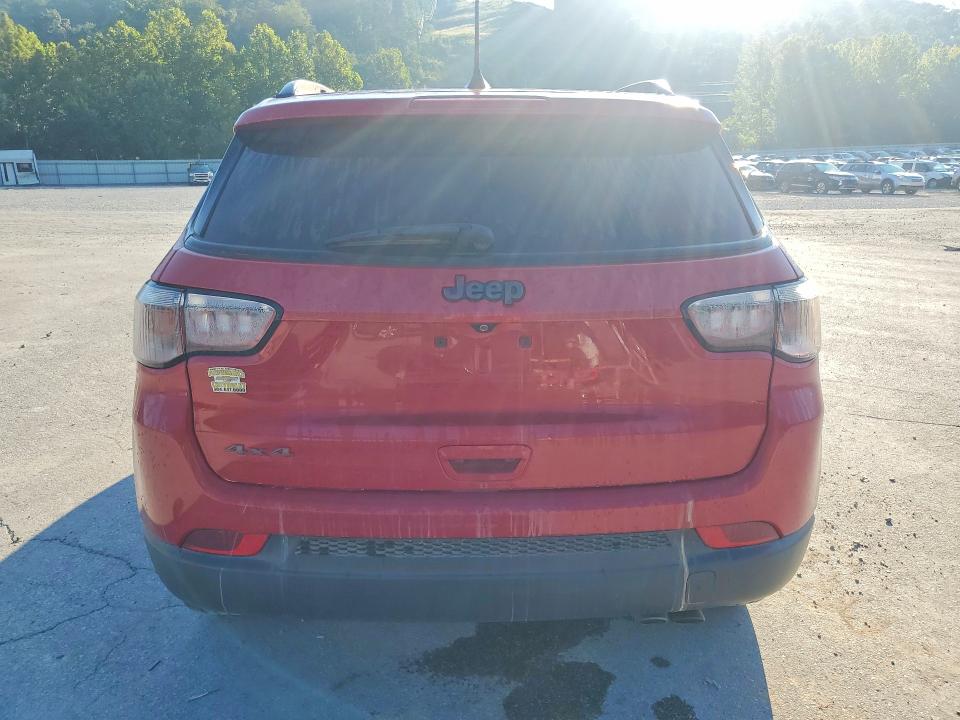 Photo 6 from auction – 2021 JEEP COMPASS with VIN 3C4NJDEB3MT524921