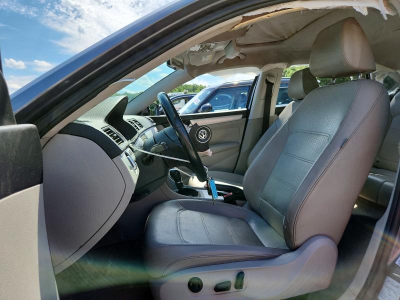 Photo 7 from auction – 2013 VOLKSWAGEN PASSAT with VIN 1VWBN7A33DC135809