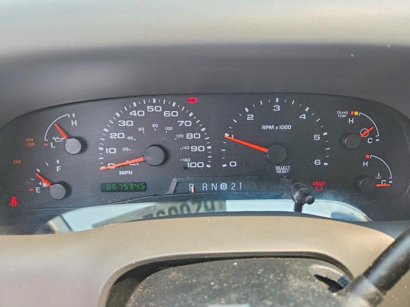 Фото 9 с аукциона – 2002 FORD F250 с VIN 1FTNF21L02EA10140