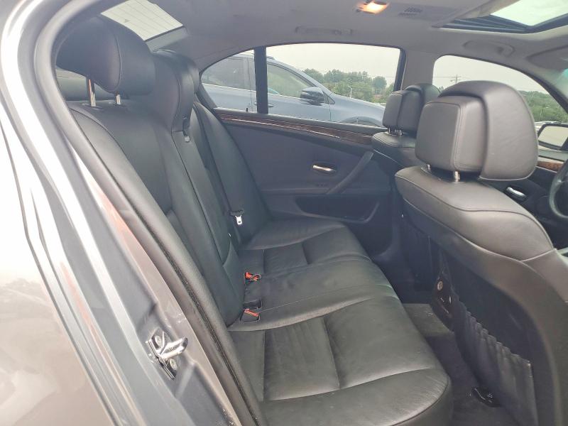 Foto 10 de la subasta – 2008 BMW 528 con VIN WBANV13518C150128