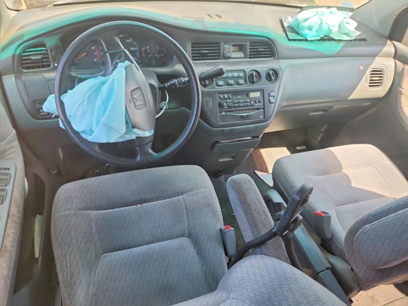 Photo 8 from auction – 2000 HONDA ODYSSEY with VIN 2HKRL1859YH512701