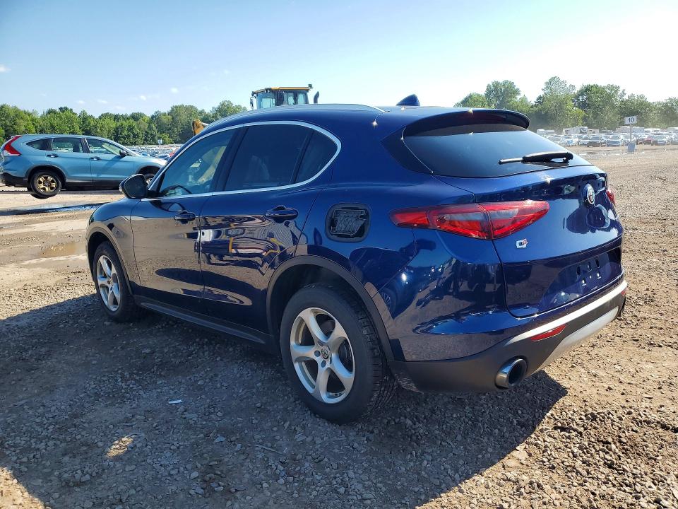 Photo 2 from auction – 2018 ALFA ROMEO STELVIO with VIN ZASFAKAN6J7B81313