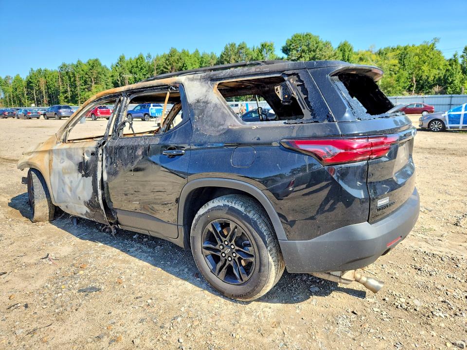 Photo 2 from auction – 2022 CHEVROLET TRAVERSE with VIN 1GNERFKW2NJ119323
