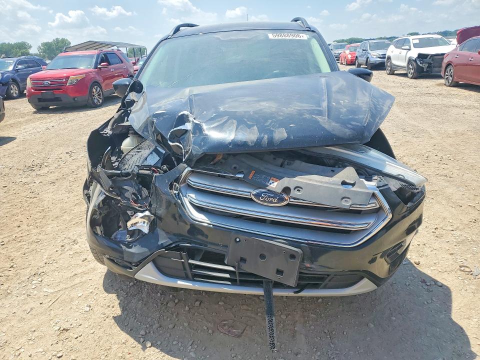 Photo 5 from auction – 2018 FORD ESCAPE with VIN 1FMCU0GD7JUB41499