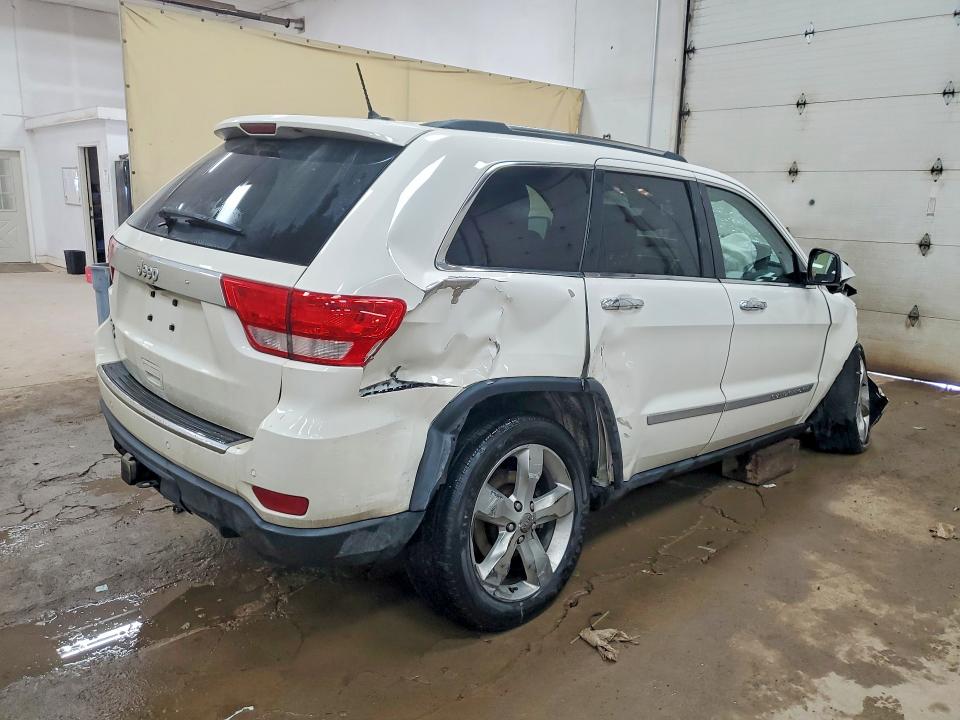 Photo 3 from auction – 2012 JEEP GRAND CHEROKEE with VIN 1C4RJFCT7CC347051