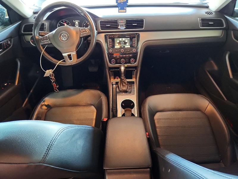 Photo 8 from auction – 2015 VOLKSWAGEN PASSAT with VIN 1VWBT7A37FC040324