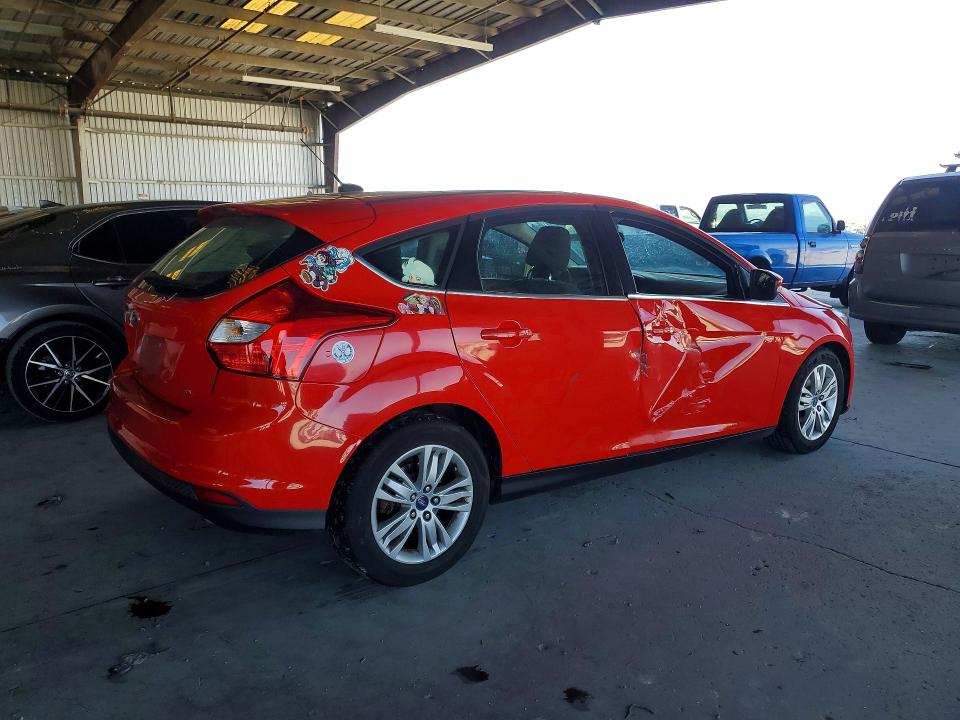 Photo 3 from auction – 2012 FORD FOCUS with VIN 1FAHP3M24CL200397