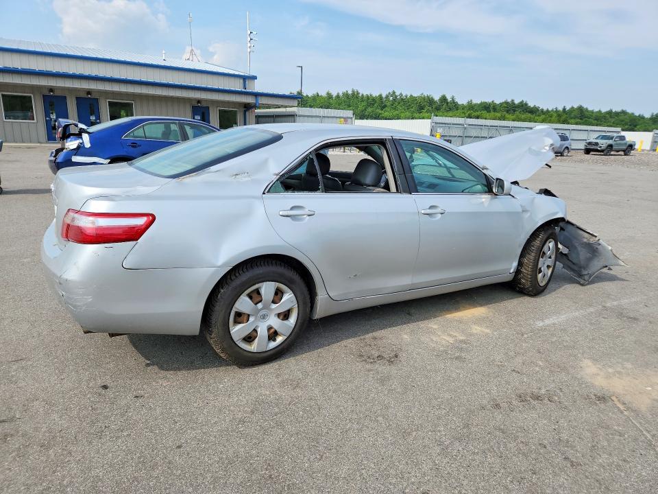 Photo 3 from auction – 2007 TOYOTA CAMRY with VIN 4T1BE46K27U631180