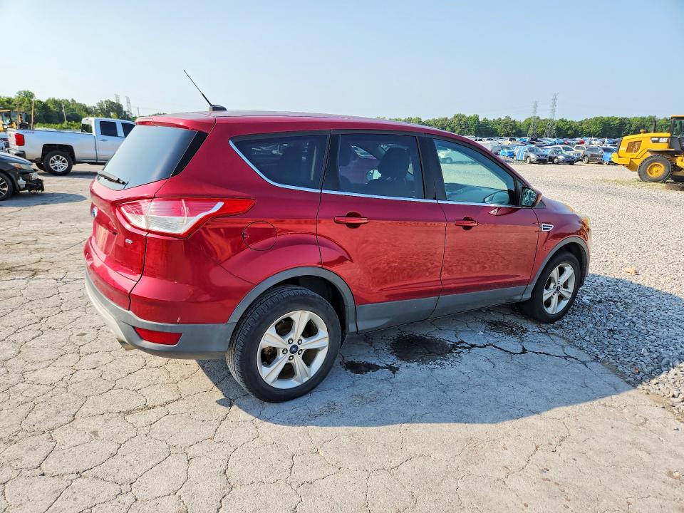 Photo 3 from auction – 2016 FORD ESCAPE with VIN 1FMCU0G78GUC34793