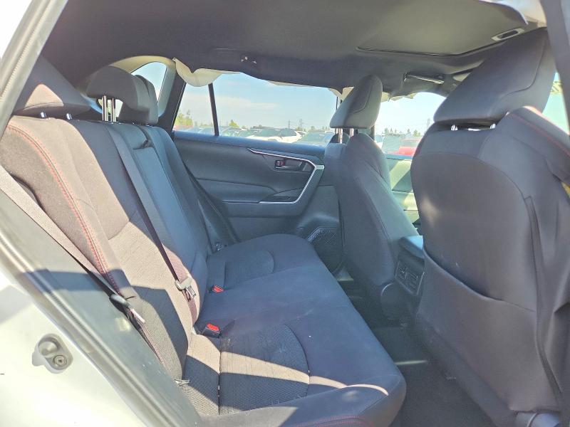 Photo 10 from auction – 2021 TOYOTA RAV4 PRIME with VIN JTMAB3FV8MD053434
