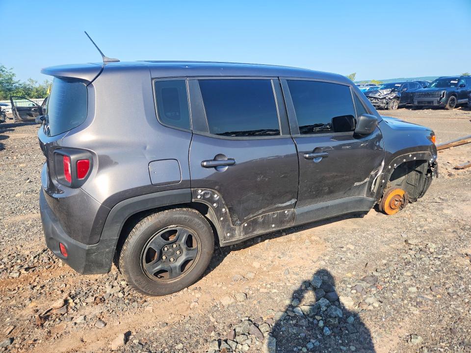 Photo 3 from auction – 2017 JEEP RENEGADE with VIN ZACCJBABXHPF29113