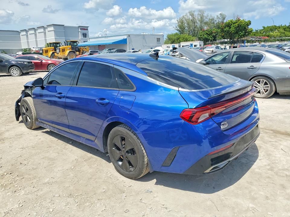 Photo 2 from auction – 2022 KIA K5 with VIN 5XXG64J28NG099841