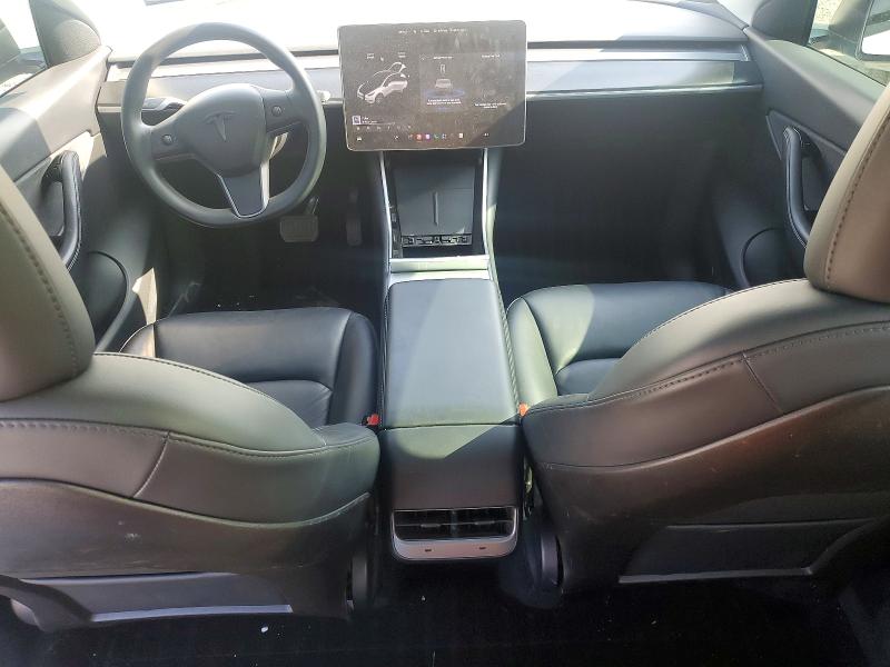 Photo 8 from auction – 2020 TESLA MODEL Y with VIN 5YJYGDEE2LF015437