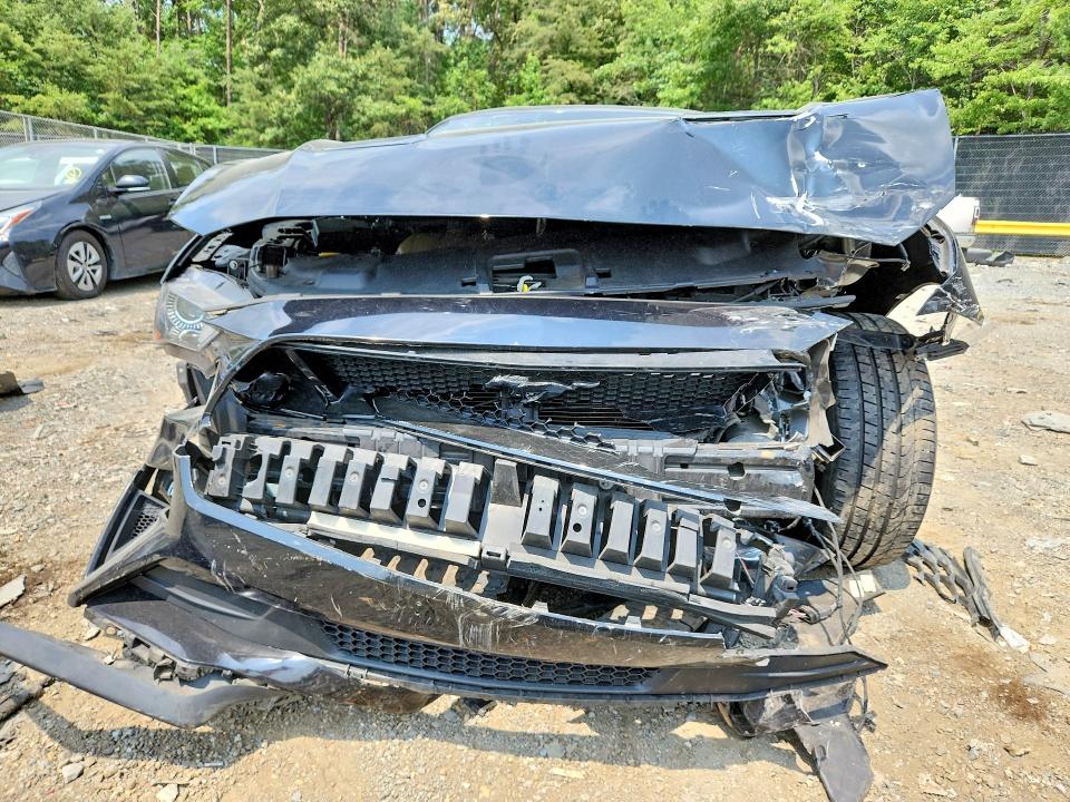 Photo 5 from auction – 2018 FORD MUSTANG with VIN 1FA6P8CF2J5139447