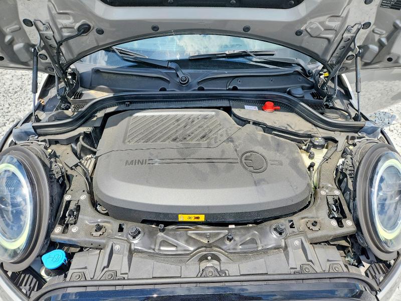 Photo 11 from auction – 2024 MINI COOPER with VIN WMW13DJ0XR2V19217