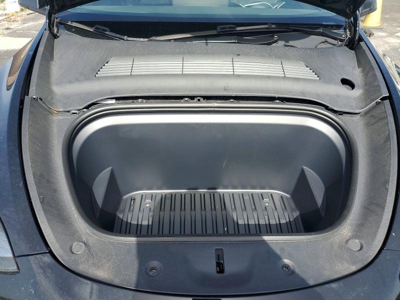 Photo 11 from auction – 2025 TESLA MODEL Y with VIN 7SAYGDEE3SA353492
