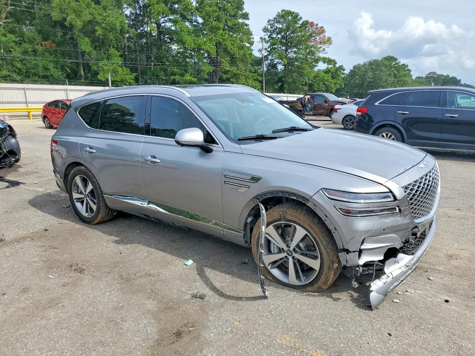 Photo 4 from auction – 2024 GENESIS GV80 with VIN KMUHCESCXRU151686