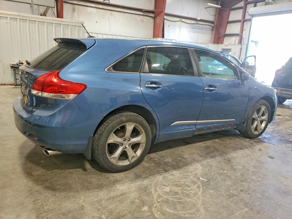 Photo 3 from auction – 2010 TOYOTA VENZA with VIN 4T3BK3BB7AU045565