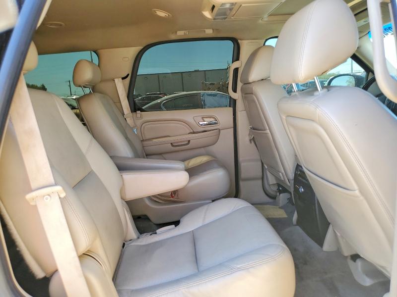 Photo 10 from auction – 2010 CADILLAC ESCALADE with VIN 1GYUKBEF9AR138552