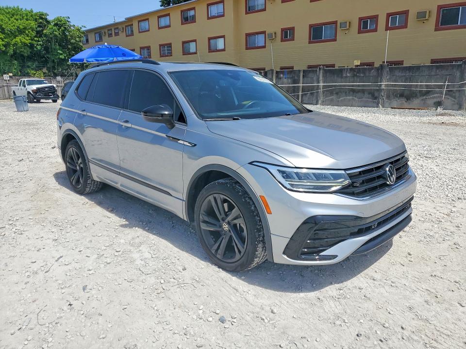 Photo 4 from auction – 2023 VOLKSWAGEN TIGUAN with VIN 3VVCB7AX4PM113664
