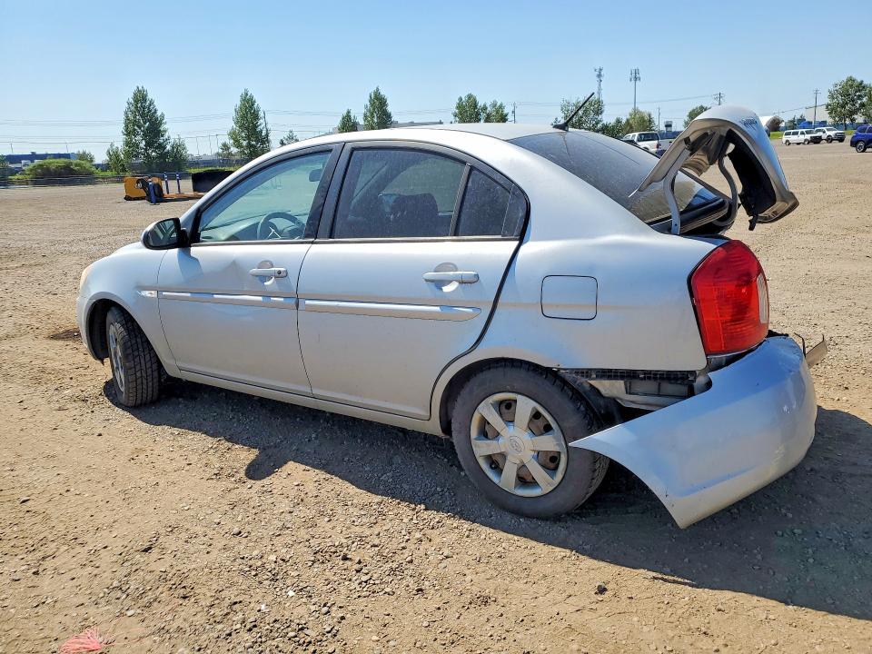 Photo 2 from auction – 2007 HYUNDAI ACCENT with VIN KMHCN45C47U109262