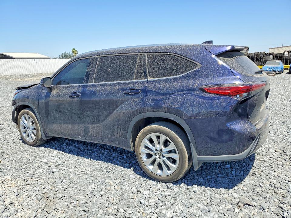 Photo 2 from auction – 2020 TOYOTA HIGHLANDER with VIN 5TDDZRBH8LS047969