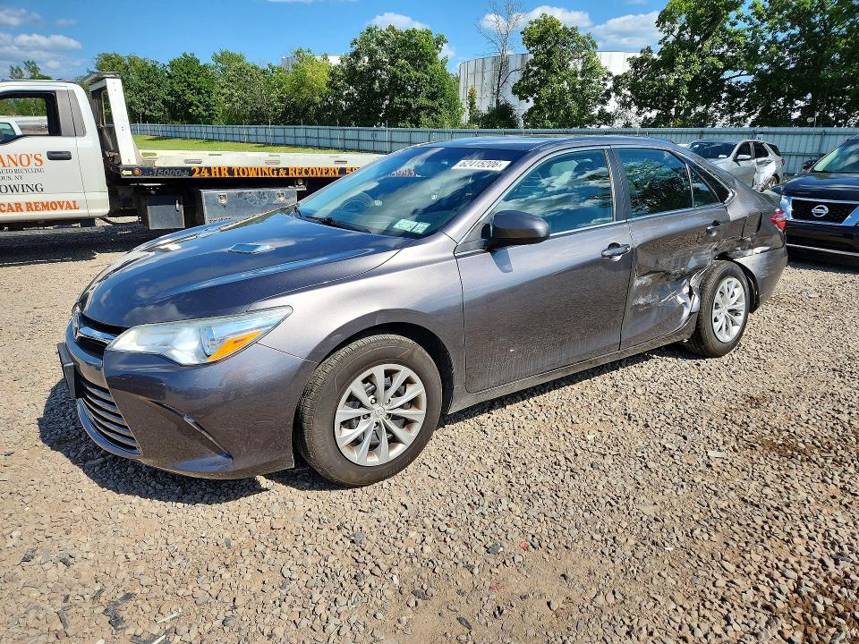 TOYOTA CAMRY 2017 with VIN 4T1BF1FK8HU694863 - Photo from auction