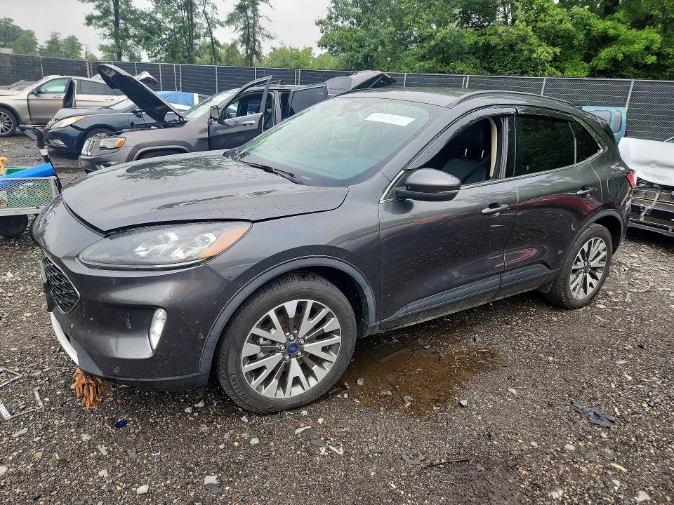 FORD ESCAPE 2020 with VIN 1FMCU9DZ3LUB12492 - Photo from auction