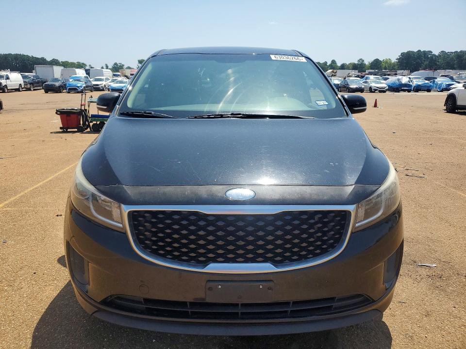 Photo 5 from auction – 2017 KIA SEDONA with VIN KNDMA5C11H6263882