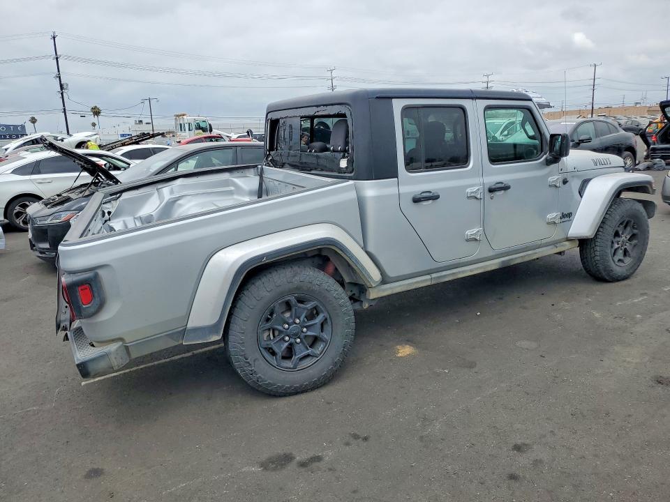 Photo 3 from auction – 2022 JEEP GLADIATOR with VIN 1C6HJTAG9NL156757
