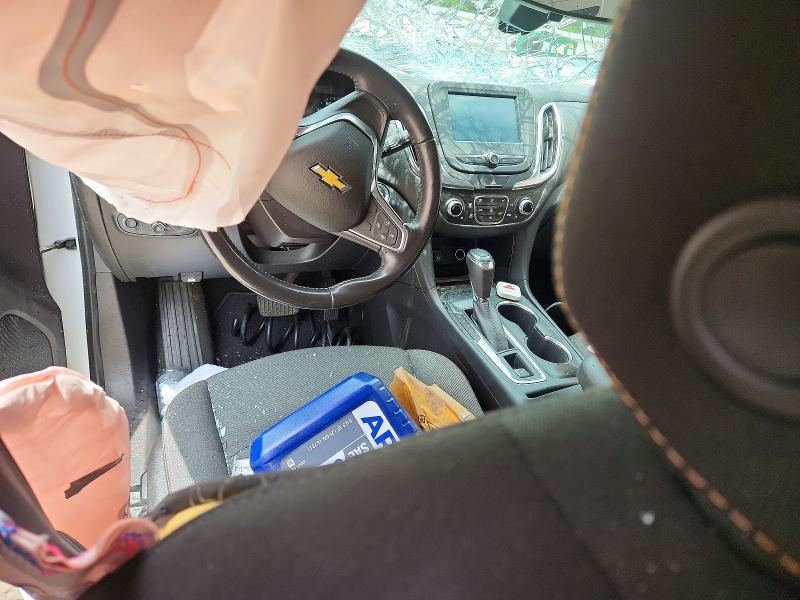 Photo 8 from auction – 2018 CHEVROLET EQUINOX with VIN 3GNAXJEV0JS611836