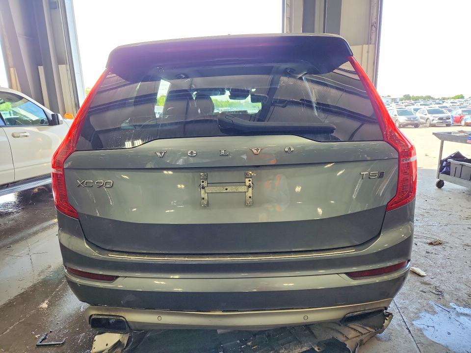 Снимка 6 от търг – 2020 VOLVO XC90 с VIN YV4102PK1L1560483