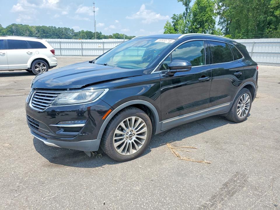 LINCOLN MKC 2018 with VIN 5LMCJ3C91JUL32313 - Photo from auction
