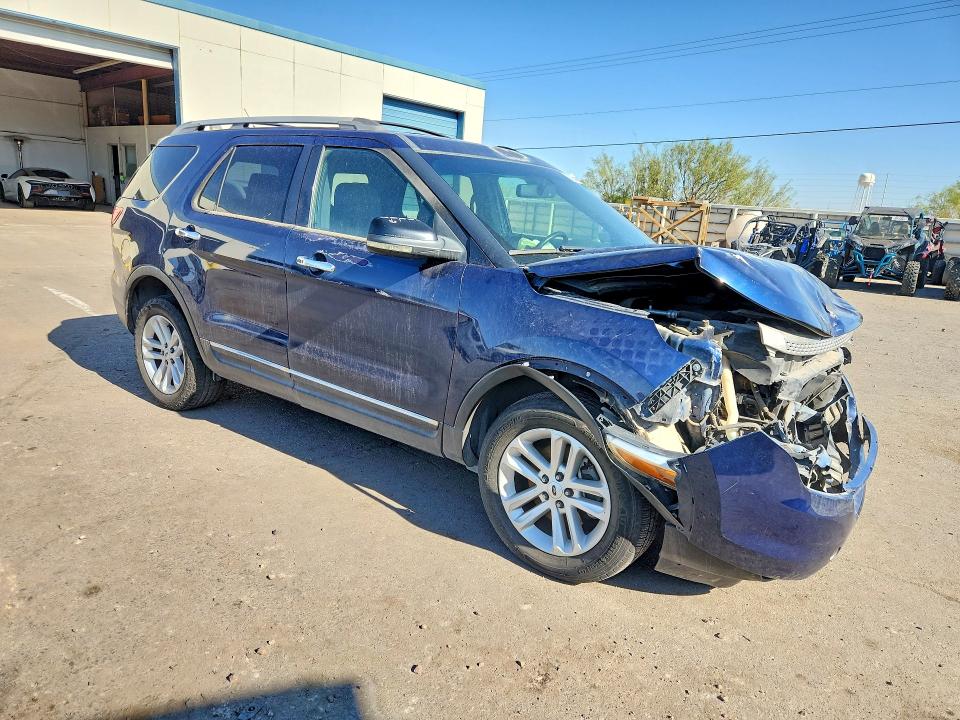 Photo 4 from auction – 2012 FORD EXPLORER with VIN 1FMHK8D83CGA51334