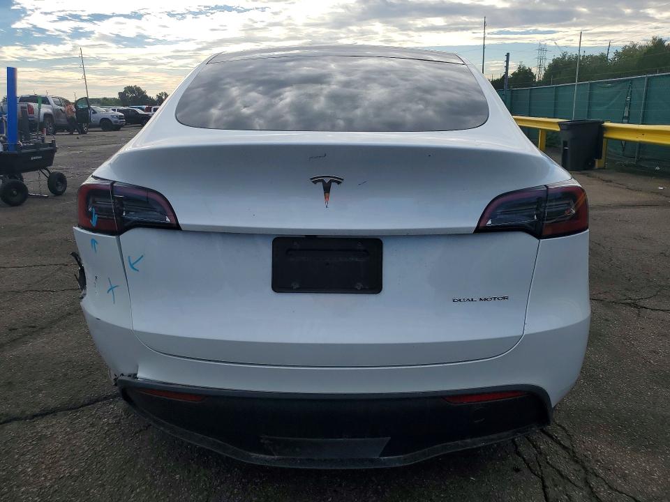 Photo 6 from auction – 2023 TESLA MODEL Y with VIN 7SAYGDEE5PF799444