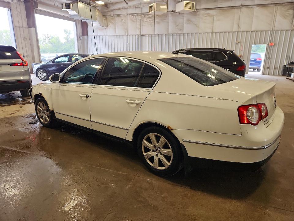 Photo 2 from auction – 2007 VOLKSWAGEN PASSAT with VIN WVWAK73C27P078889