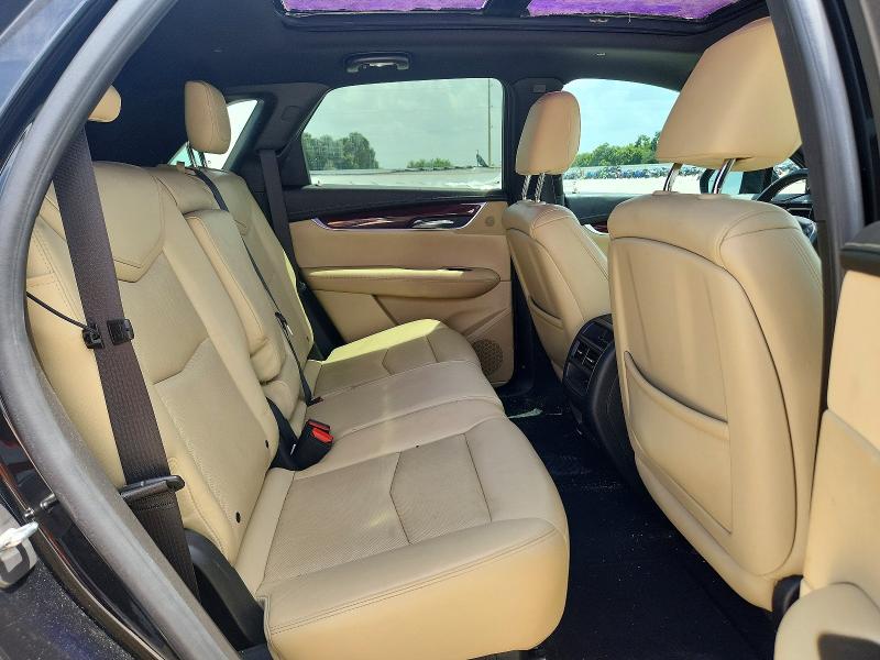 Photo 10 from auction – 2018 CADILLAC XT5 with VIN 1GYKNCRS3JZ112475