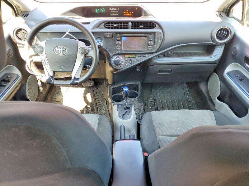 Photo 8 from auction – 2013 TOYOTA PRIUS C with VIN JTDKDTB3XD1548447
