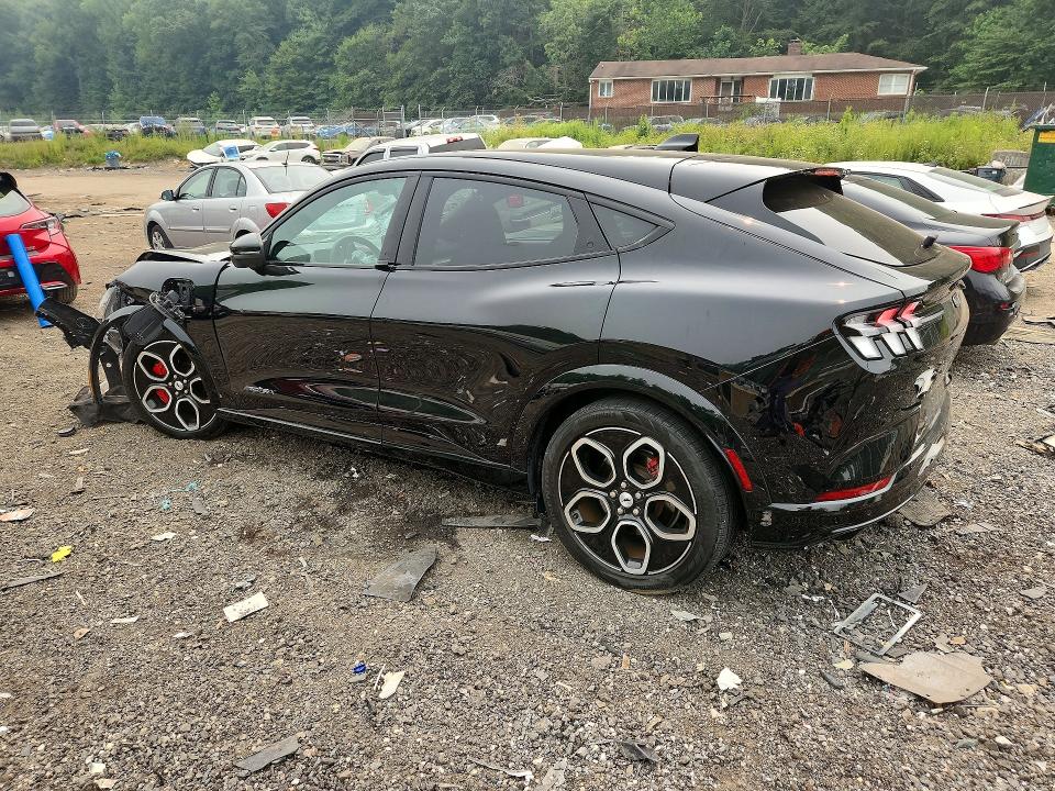 Photo 2 from auction – 2023 FORD MUSTANG MACH-E with VIN 3FMTK4SE8PMA28736