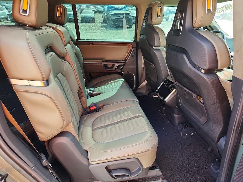 Photo 10 from auction – 2023 RIVIAN R1S with VIN 7PDSGABL6PN009440