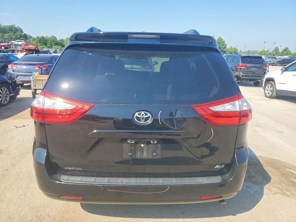 Photo 6 from auction – 2015 TOYOTA SIENNA with VIN 5TDYK3DC5FS539304