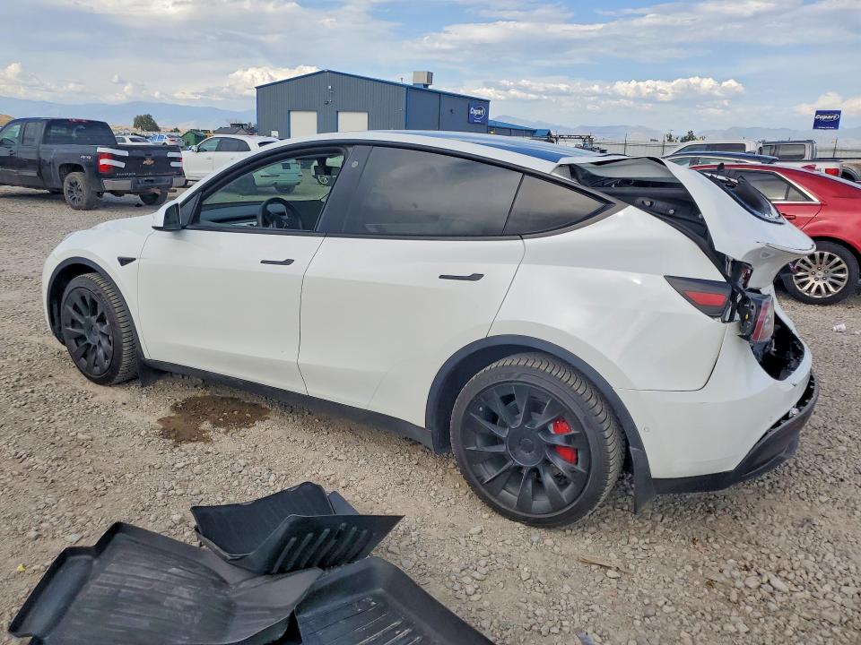Zdjęcie 2 z aukcji – 2021 TESLA MODEL Y z VIN 5YJYGDEE6MF279326