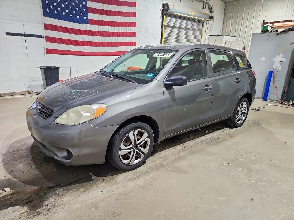TOYOTA COROLLA MATRIX 2006 with VIN 2T1KR32E16C556213 - Photo from auction