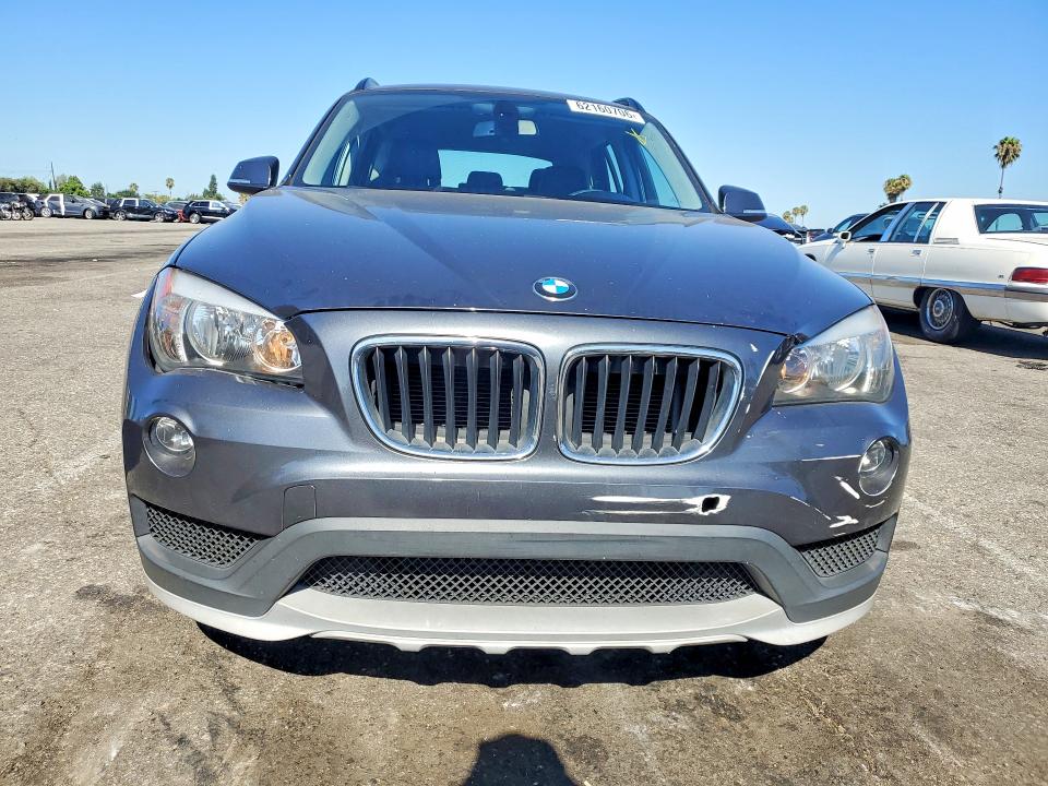 Photo 5 from auction – 2015 BMW X1 with VIN WBAVM1C50FV317017
