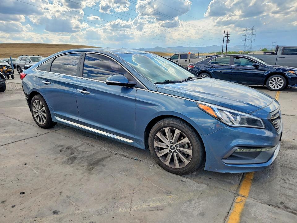 Photo 4 from auction – 2016 HYUNDAI SONATA with VIN 5NPE34AF6GH370907