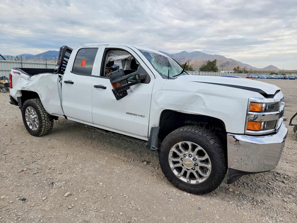 Photo 4 from auction – 2019 CHEVROLET SILVERADO with VIN 2GC2KREG2K1240025